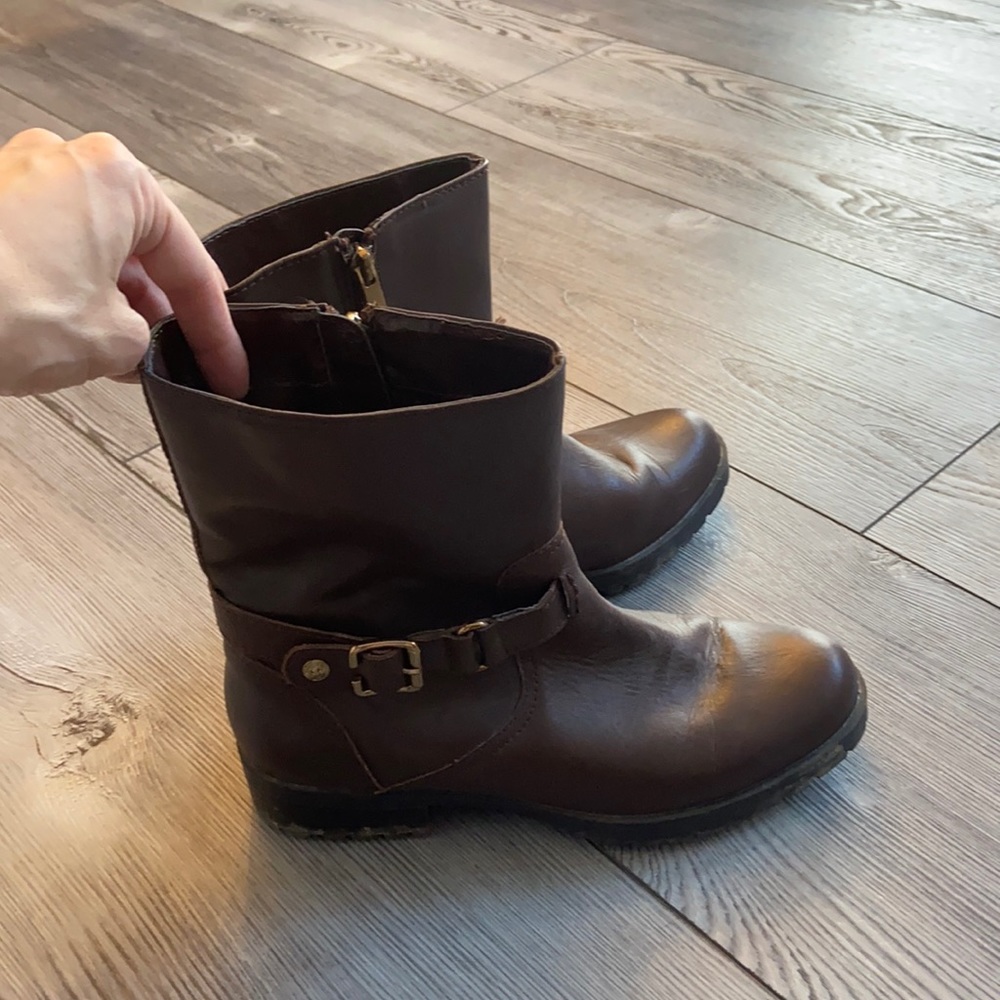 Anne Klein boots